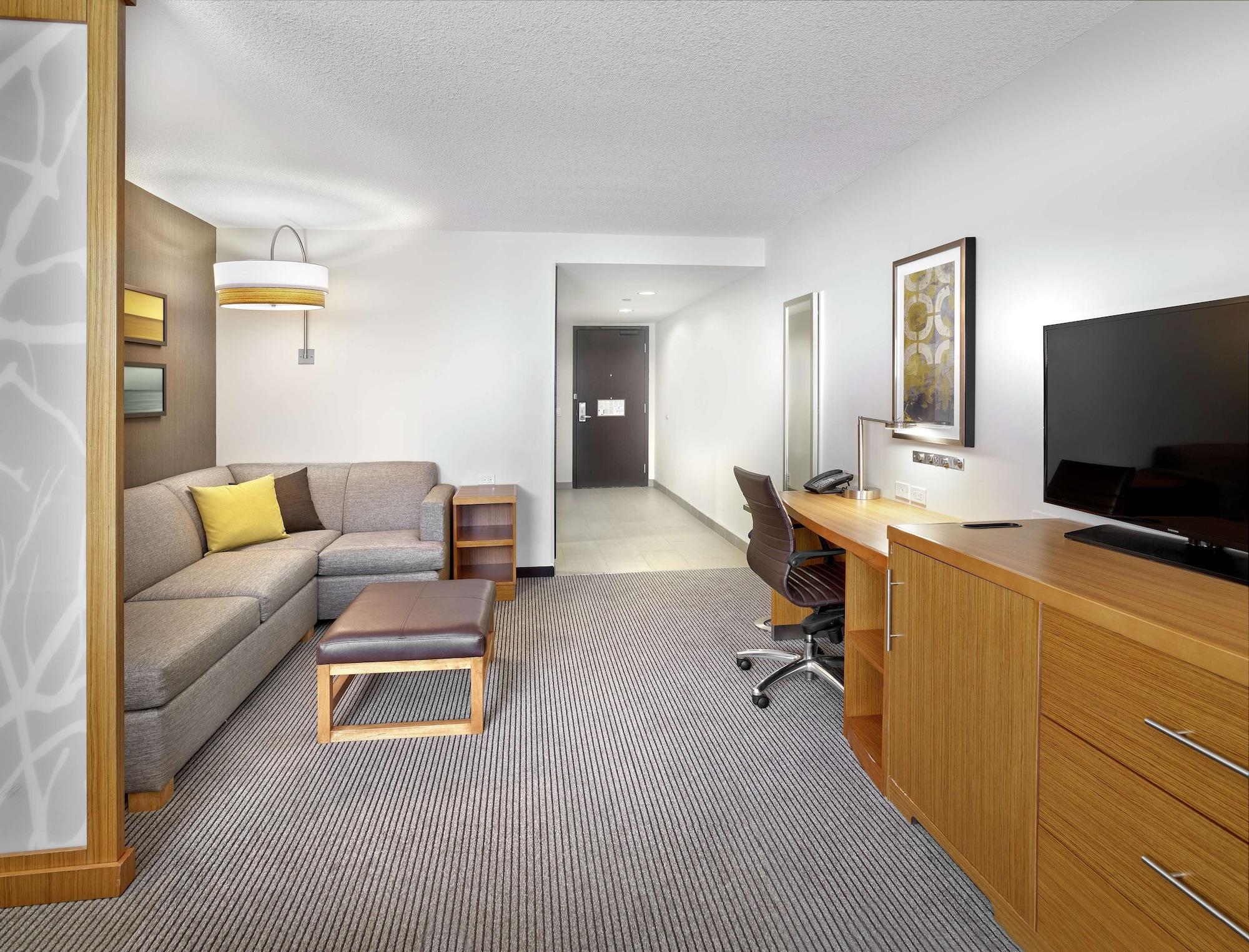 Hotel Doubletree By Hilton Edmonton Downtown Extérieur photo