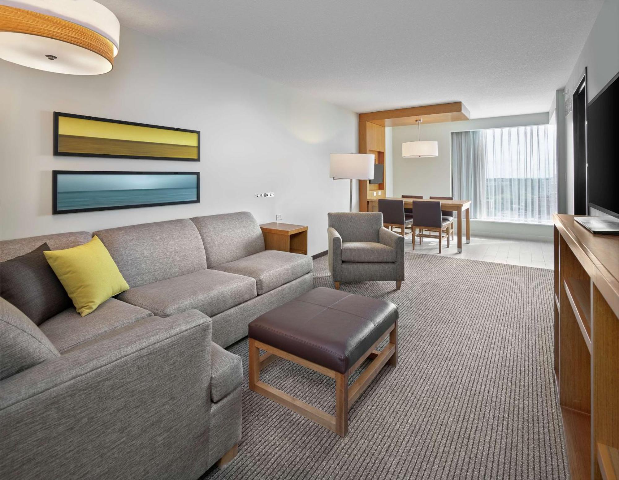 Hotel Doubletree By Hilton Edmonton Downtown Extérieur photo