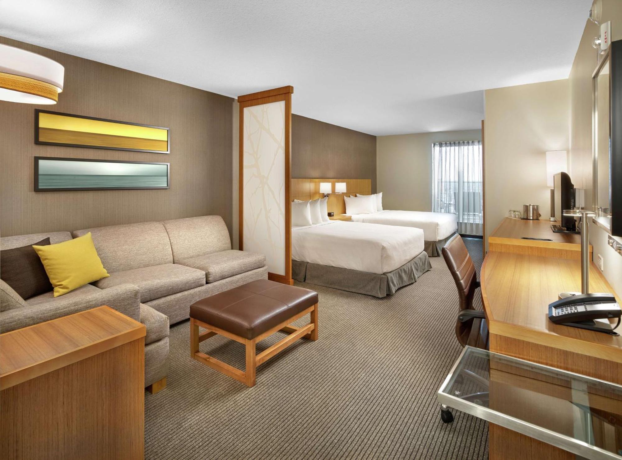 Hotel Doubletree By Hilton Edmonton Downtown Extérieur photo