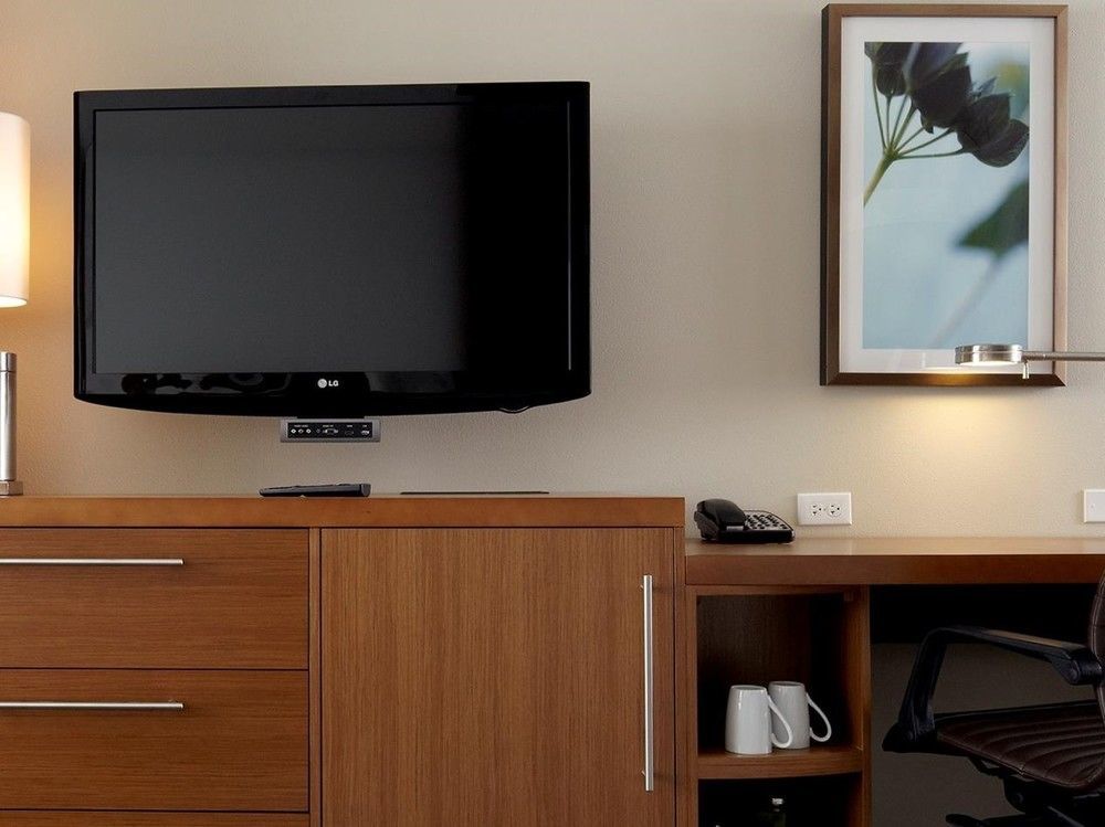 Hotel Doubletree By Hilton Edmonton Downtown Extérieur photo