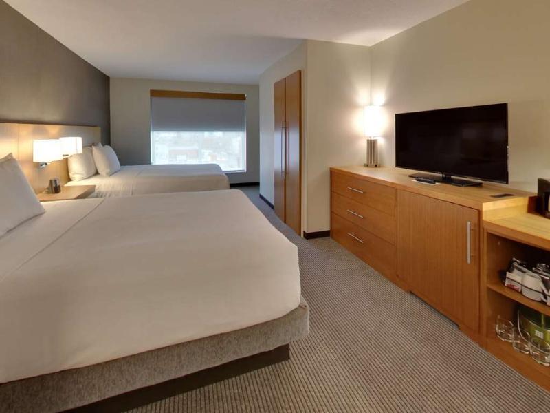 Hotel Doubletree By Hilton Edmonton Downtown Extérieur photo